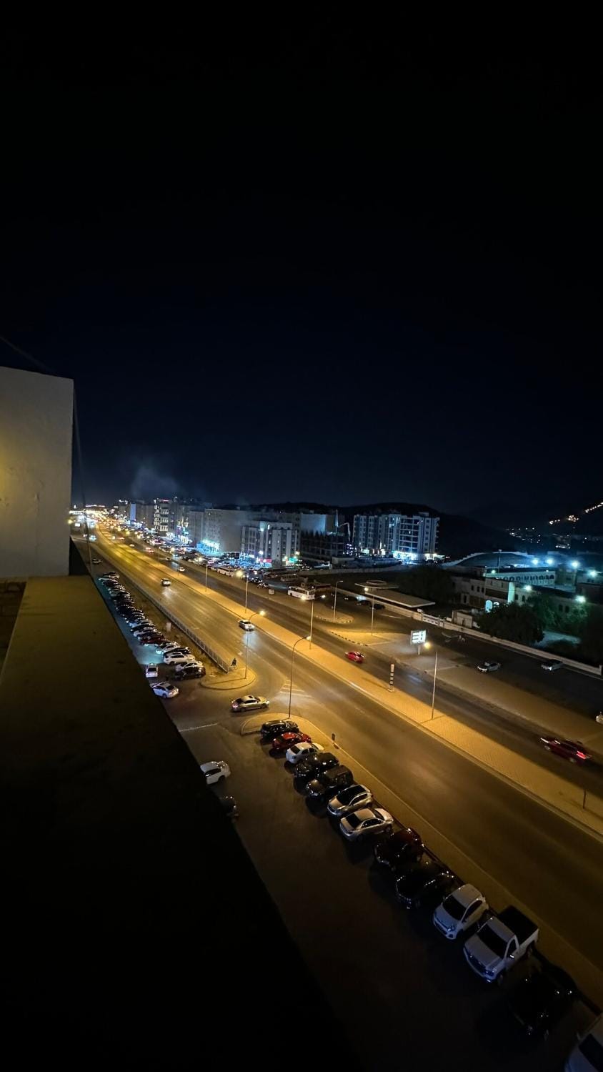 Night, Neighbourhood, Balcony/Terrace, City view, Parking