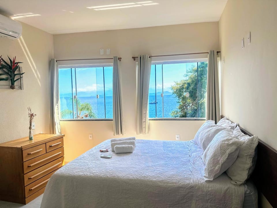 Ocean View Hotel Araçatiba, Ilha Grande RJ Apartment in State of Rio de Janeiro