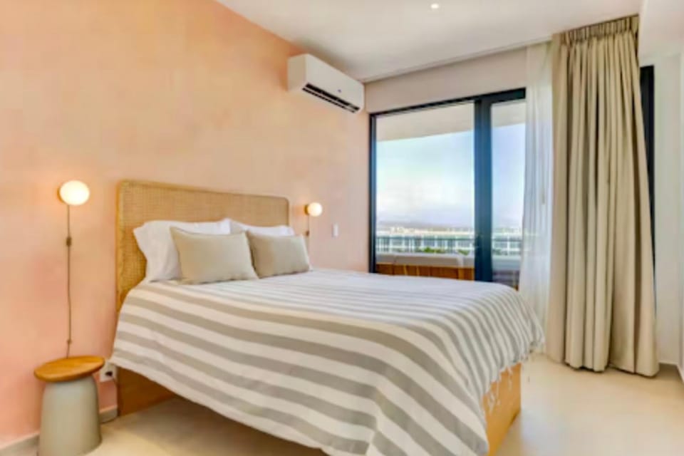 Photo of the whole room, Bedroom, air conditioner