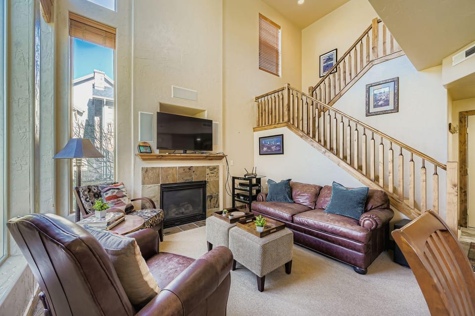 6180 Foxpoint Townhouse by SkyRun Park City House in Snyderville