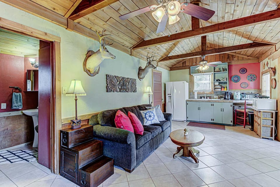Kingsland Duo 2 Cottages in 1 w Lakeview House in Rio Grande