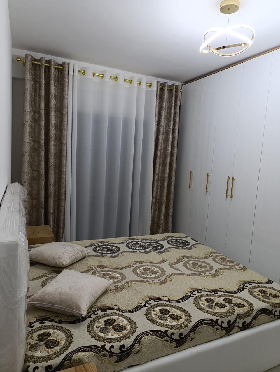 EL- ER Apartament's Apartment in Tirana