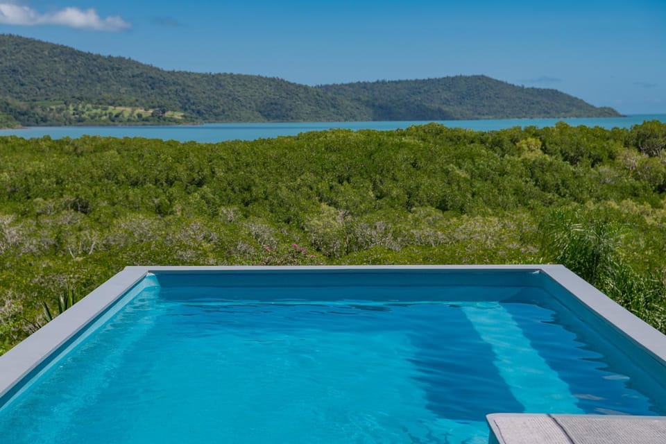 Day, Natural landscape, Mountain view, Pool view, Sea view, Swimming pool