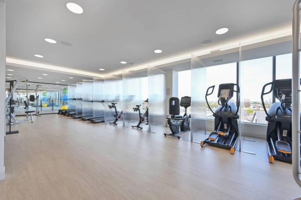Central Square 3BR Condo with Downtown View Gym and Parking Apartment in Cambridgeport