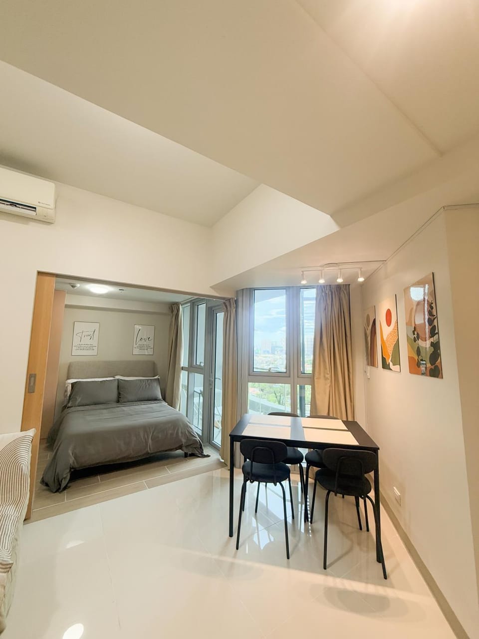 City View Stay in Uptown BGC Apartment hotel in Makati