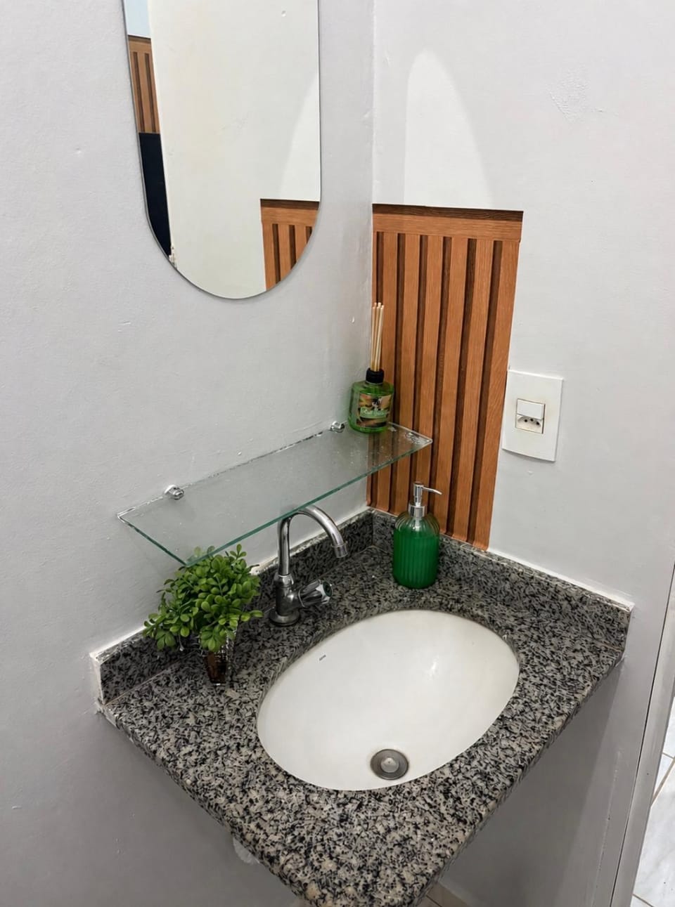 101 MINI FLAT EM RIO VERDE Flats Magguine Interlagos Apartment in State of Mato Grosso do Sul, Brazil