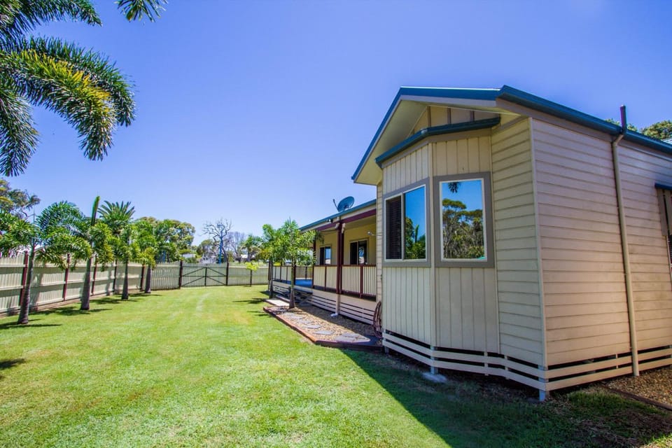 Property building, Garden view