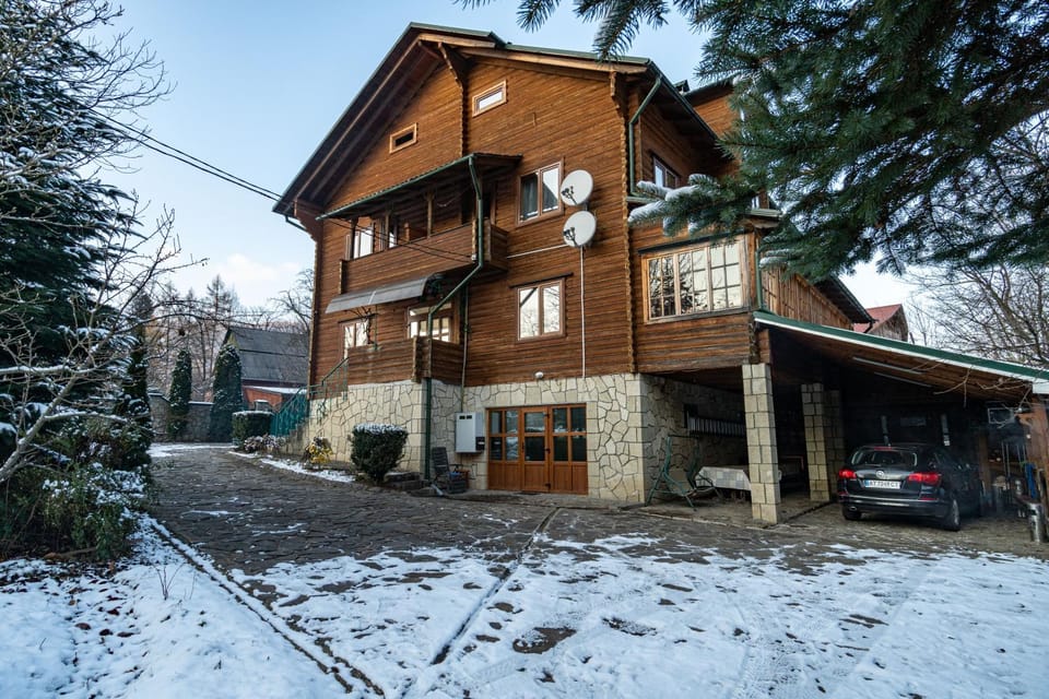 Property building, Winter