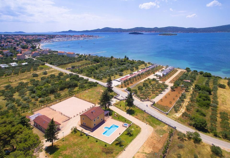 Property building, Natural landscape, Bird's eye view