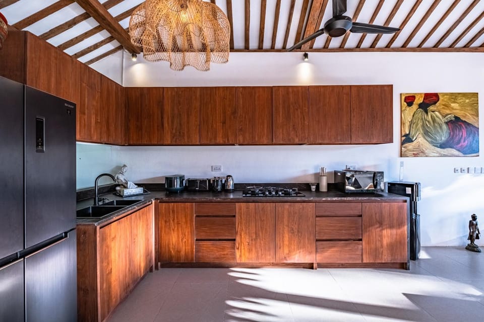 Kitchen or kitchenette, oven, stove