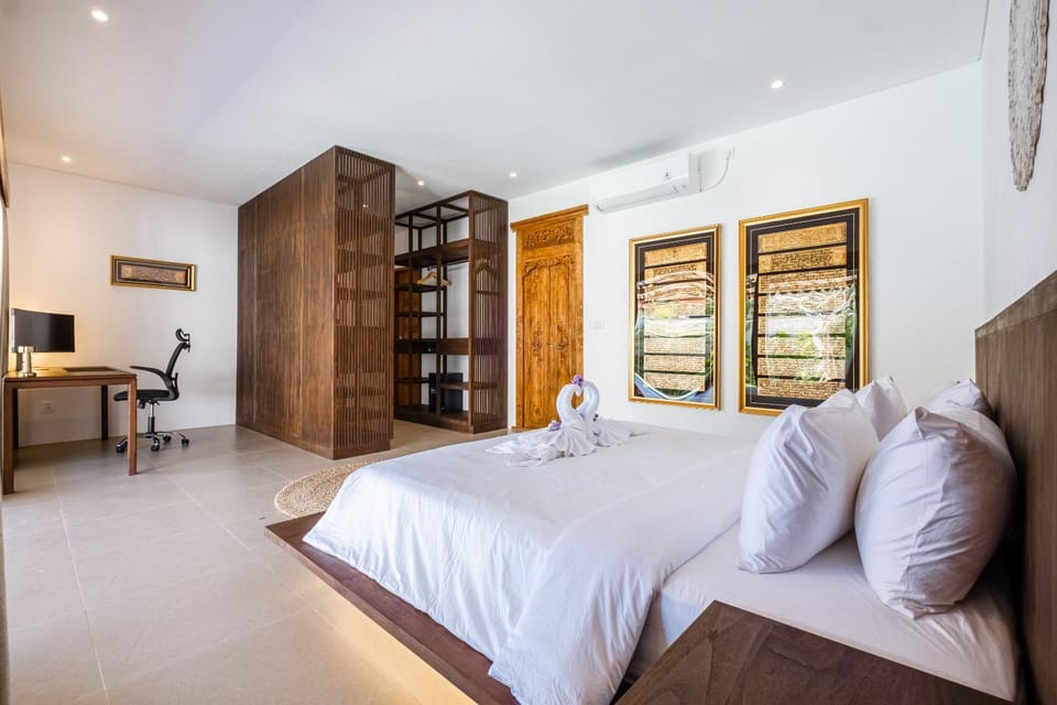 Bed, Bedroom, air conditioner