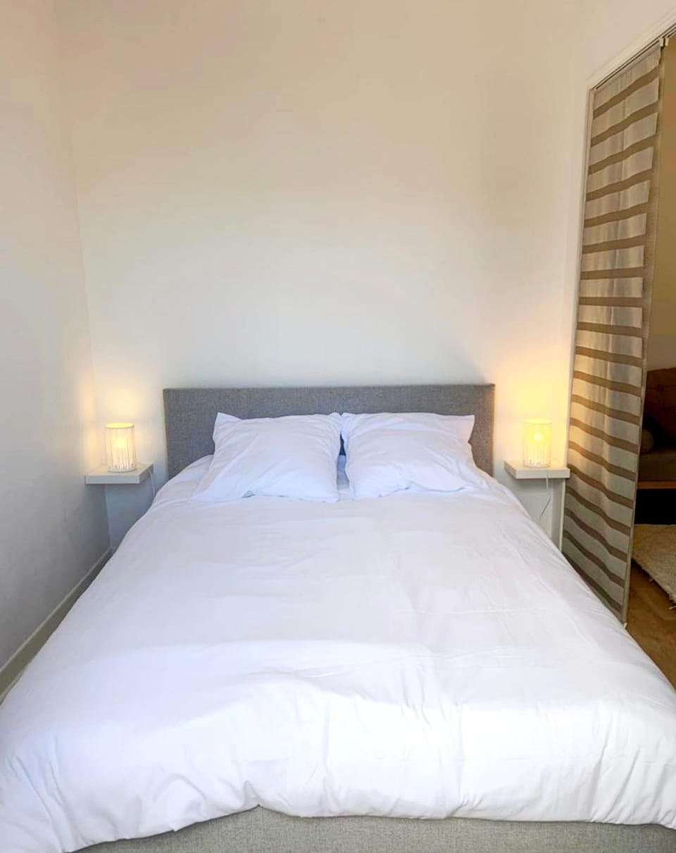 Studio au calme 100 mètres de la croisette Apartment in Cannes