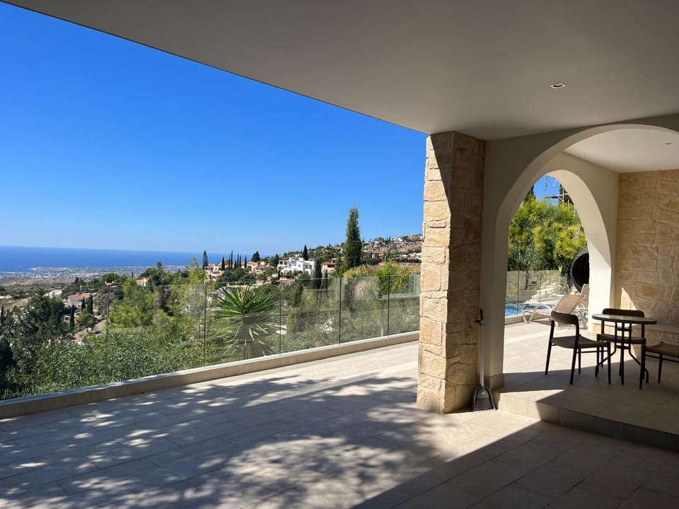 Property building, Patio, Day, Balcony/Terrace, Sea view
