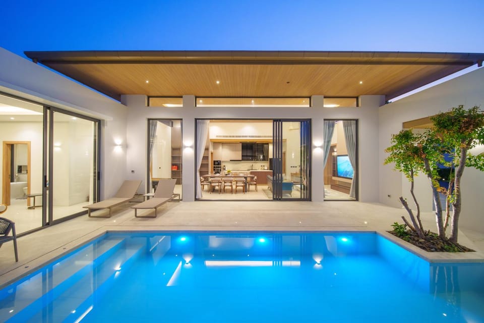 Pool view