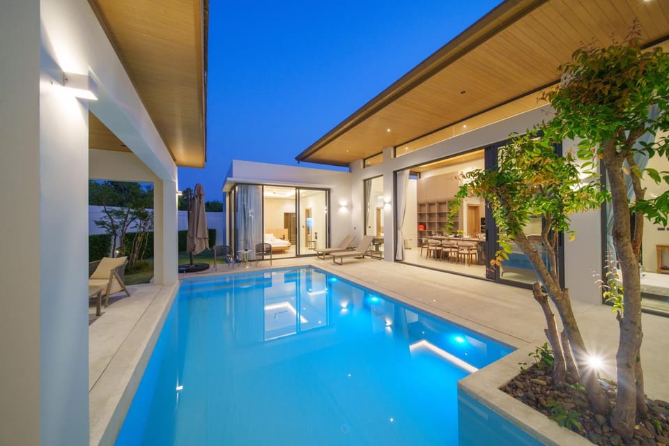 Pool view