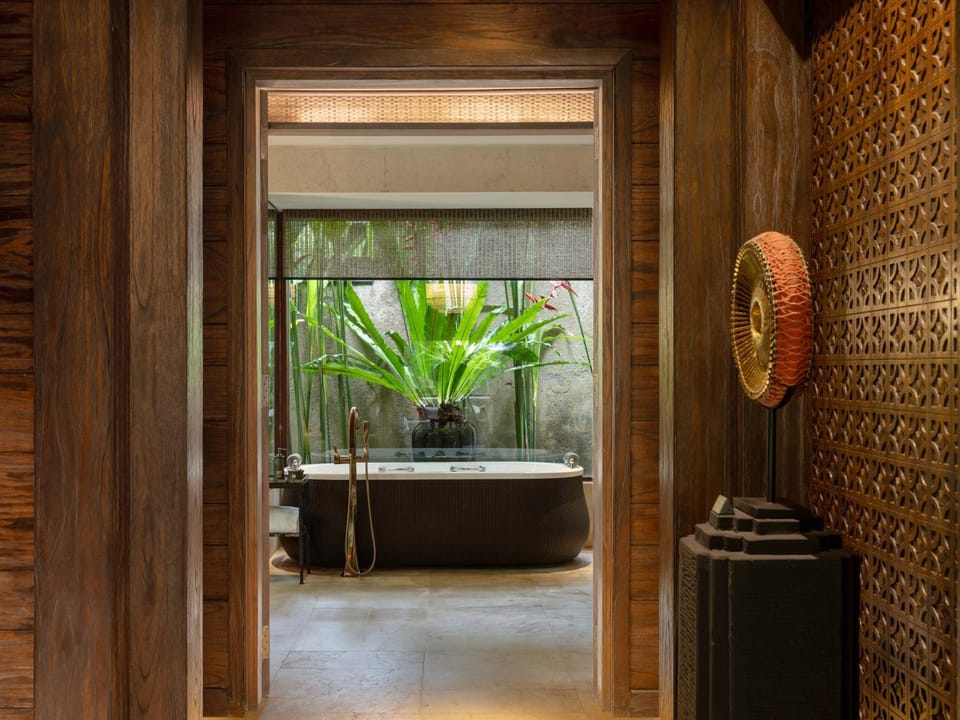 Bathroom, Bath