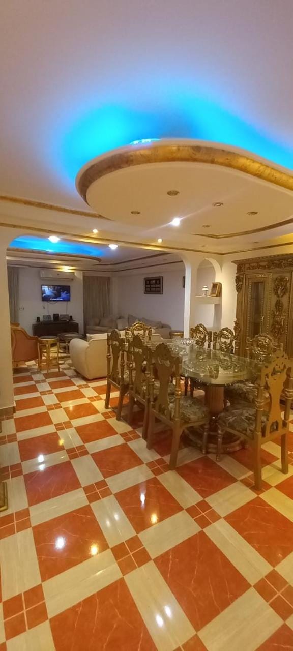 TV and multimedia, Seating area