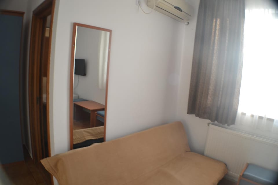Casa Omer Bed and Breakfast in Eforie Nord