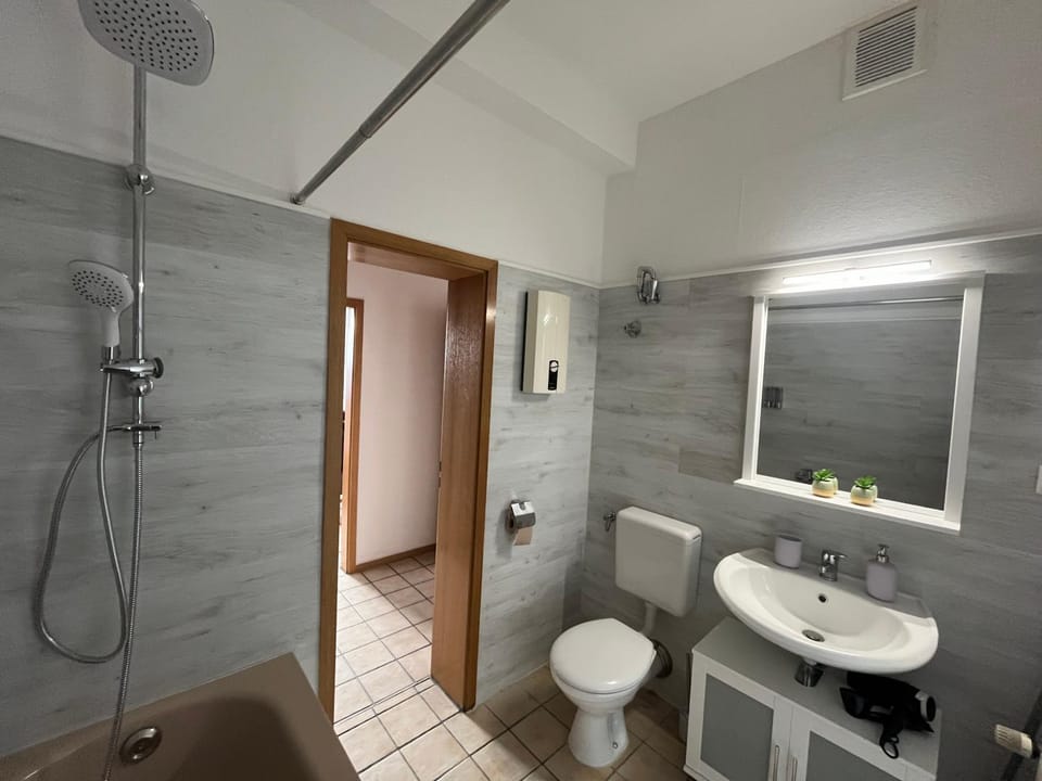Toilet, Bathroom