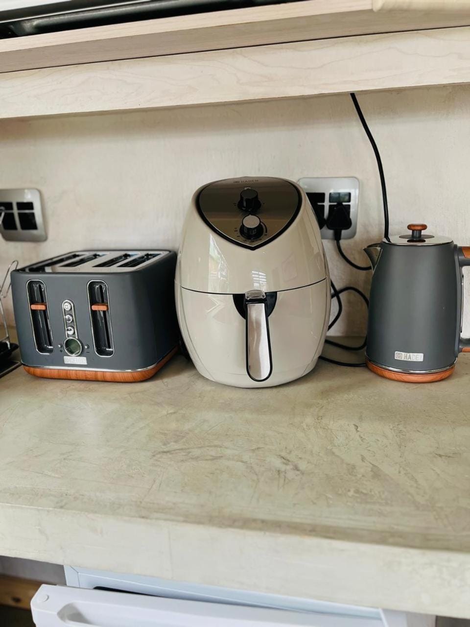 Coffee/tea facilities, Kitchen or kitchenette