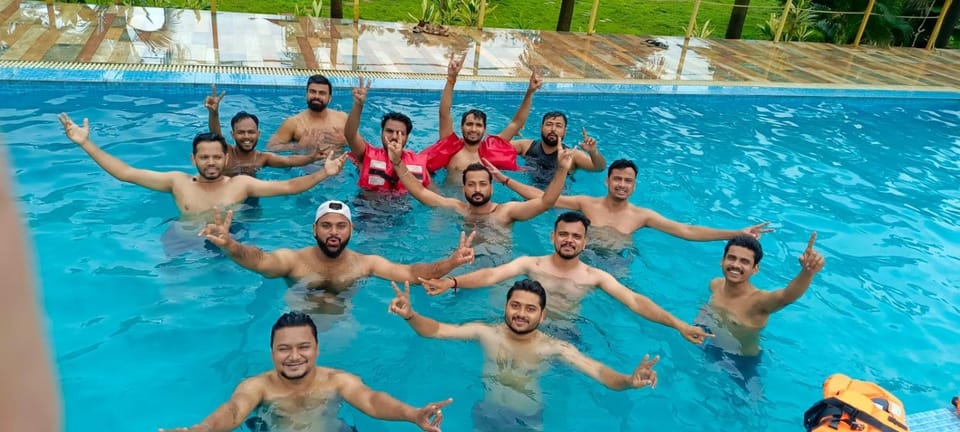 Day, People, Pool view, Swimming pool, Swimming pool, group of guests