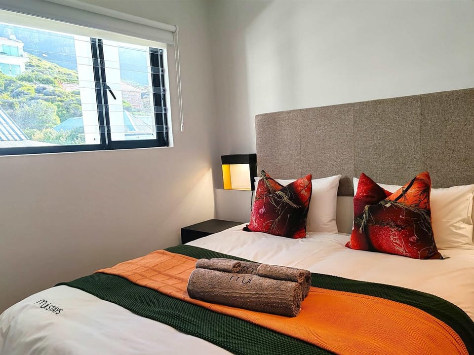 Wavescapes Chic Seaside Stay Apartment in Cape Town