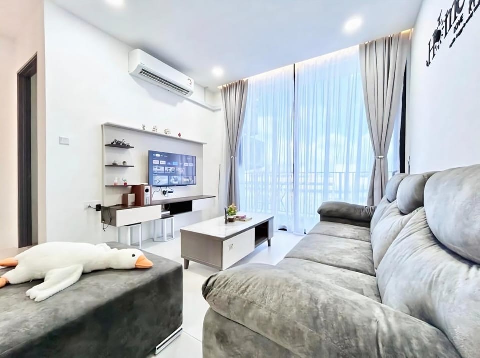 TV and multimedia, Living room, air conditioner