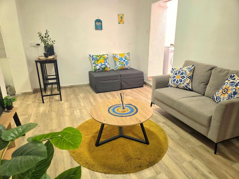 Olive Guest House Apartment in Haifa