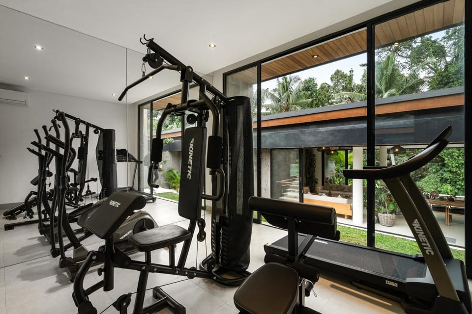 View (from property/room), Fitness centre/facilities