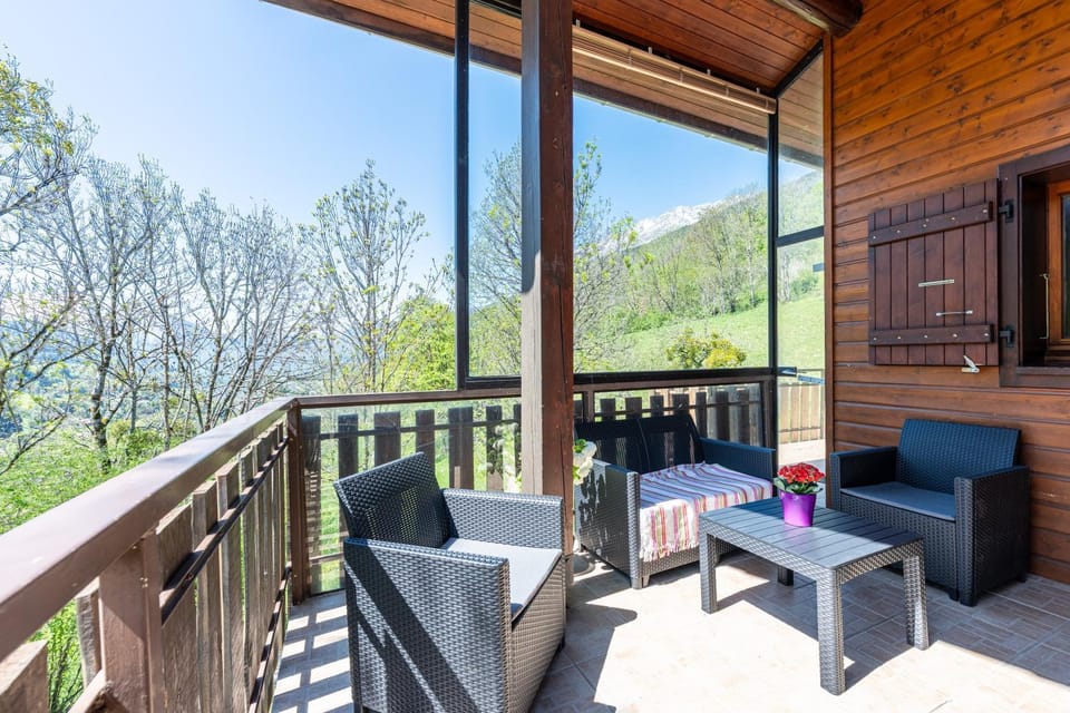 Natural landscape, Balcony/Terrace