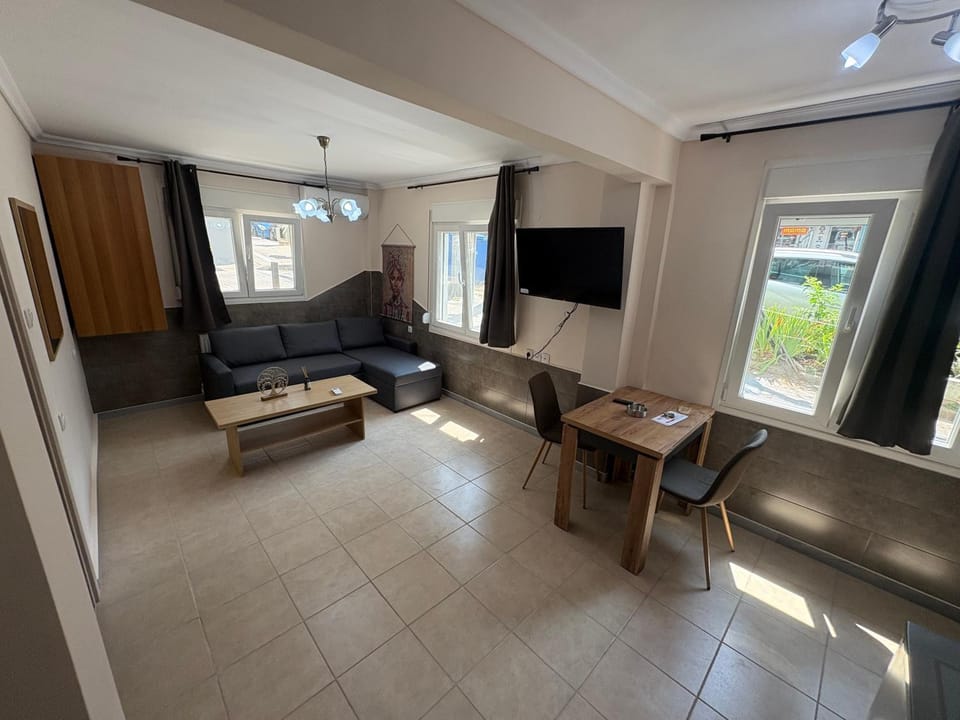 JORDAN's ROOM 27 Apartment in Thessaloniki