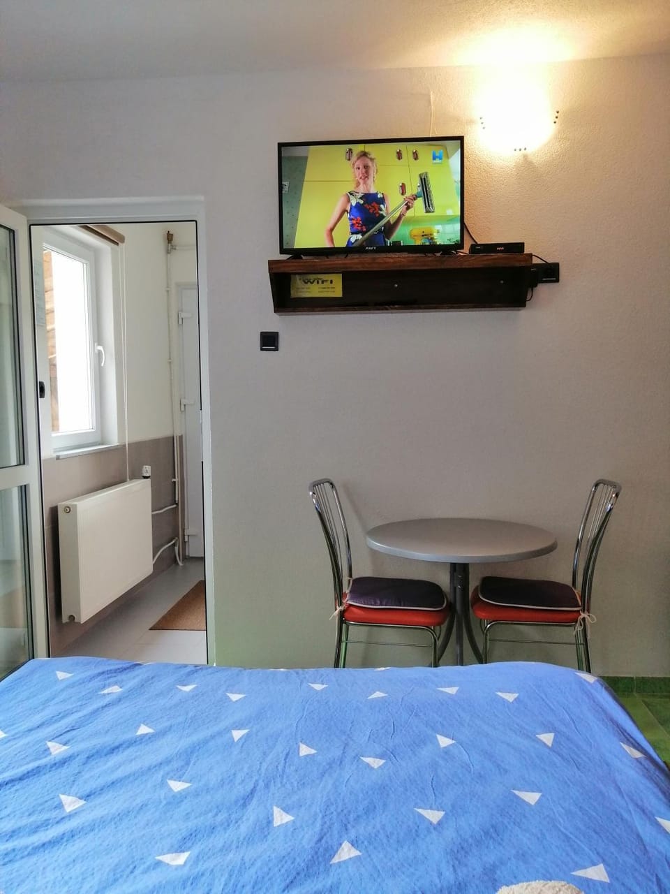 TV and multimedia, Dining area