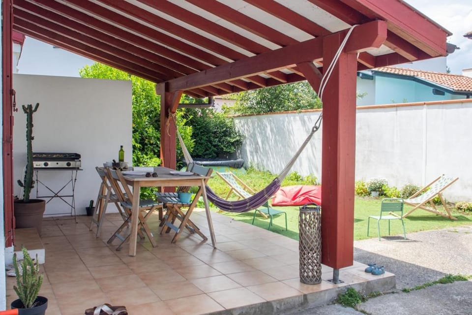 Family home 3 bedrooms with garden House in Biarritz