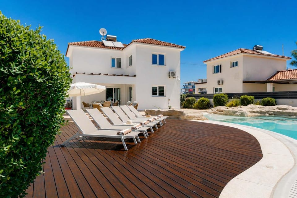 3BR Villa with Pool & Slide - Paradise by Premier Villa in Protaras