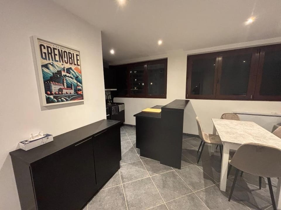 MYD - T2 Au Pied des Alpes Apartment in Grenoble