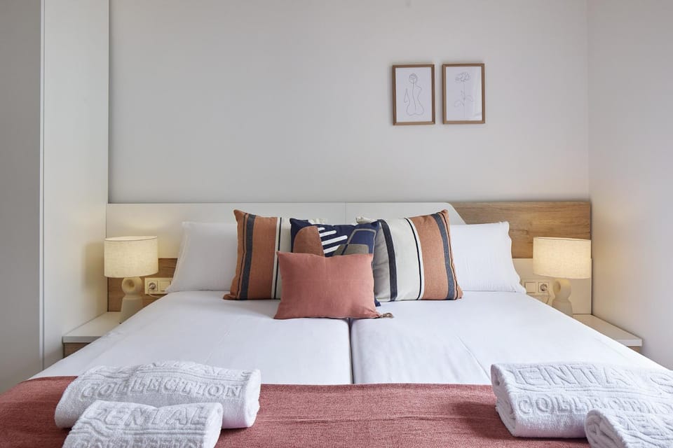 The Rentals Collection - Izpizua Apartment in San Sebastian
