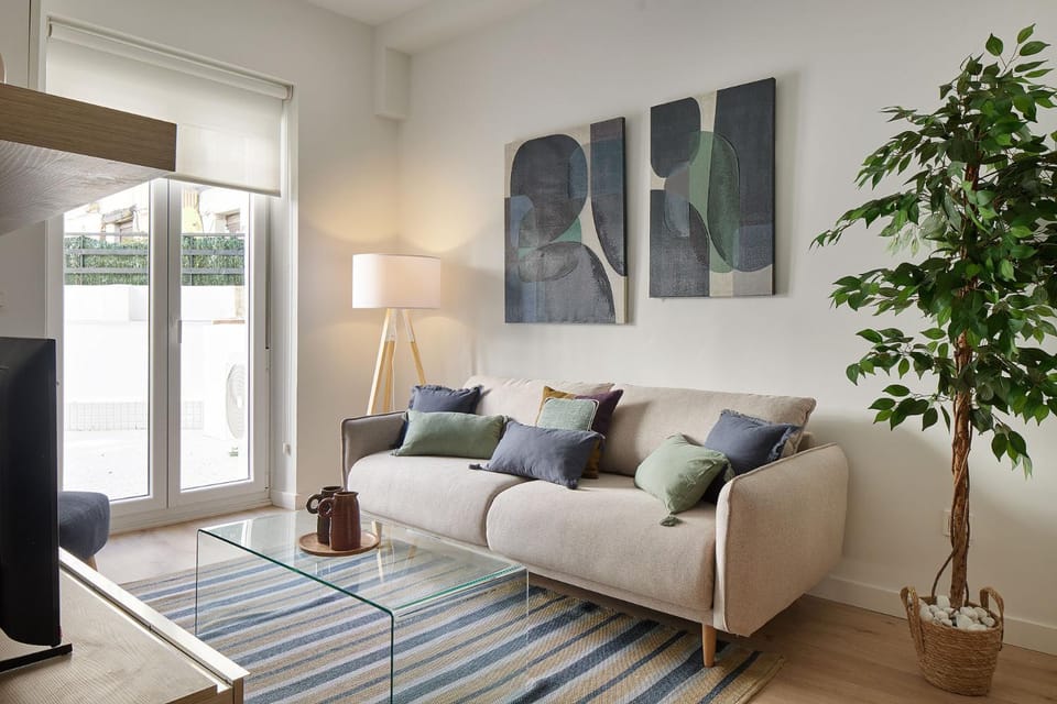 The Rentals Collection - Izpizua Apartment in San Sebastian