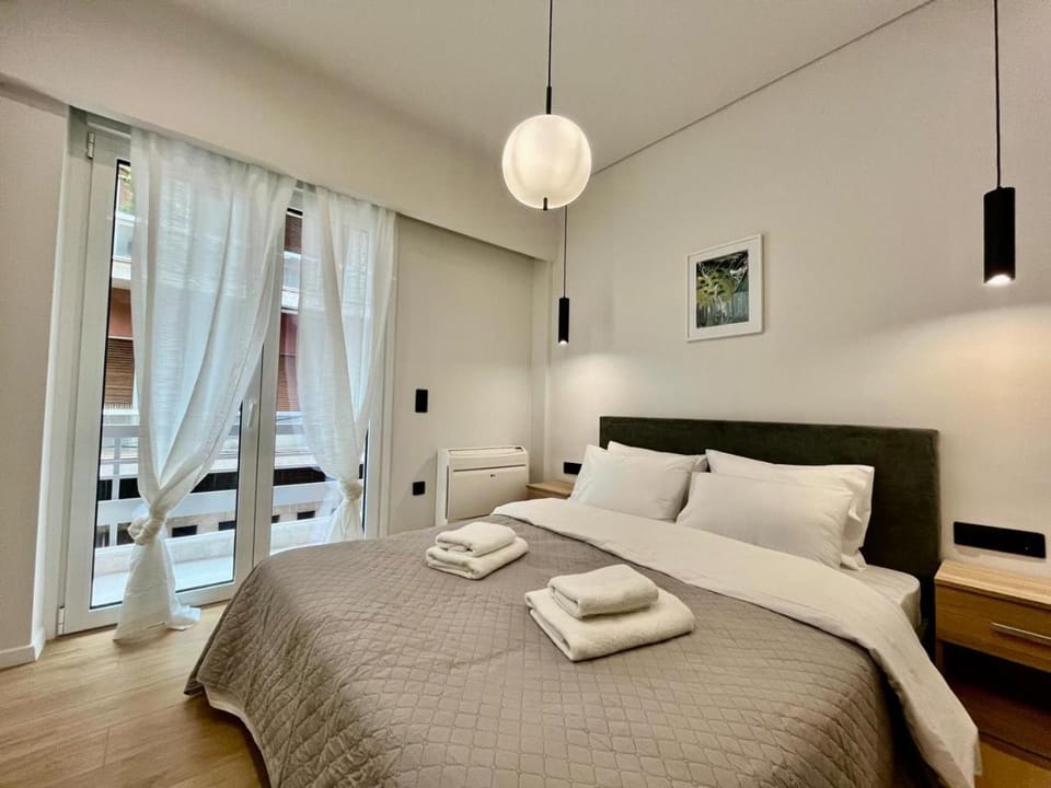 3BR Modern & Spacious apt Apartment in Athens