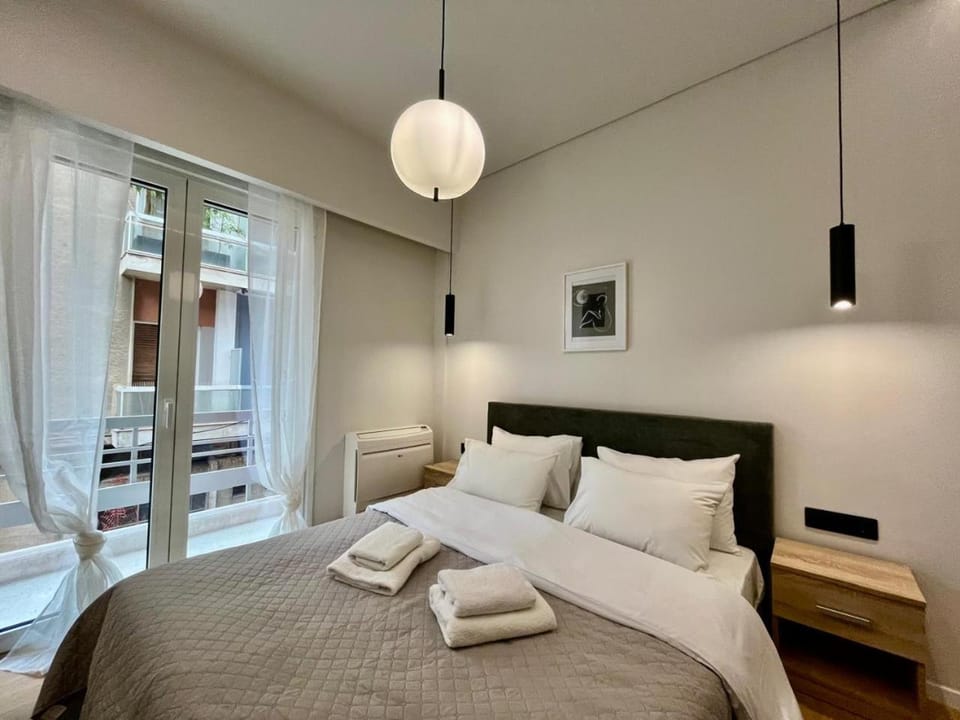 3BR Modern & Spacious apt Apartment in Athens