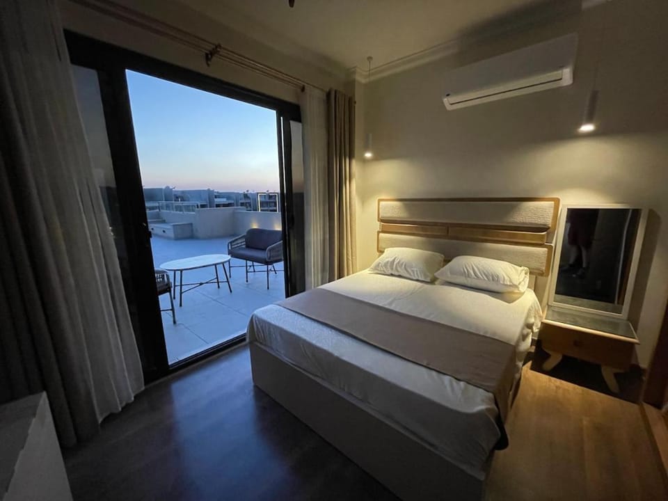The Rooftop Retreat Apartment in New Cairo City