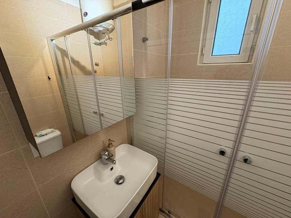 Quiet Bloom by GG Apartment in Alexandroupoli