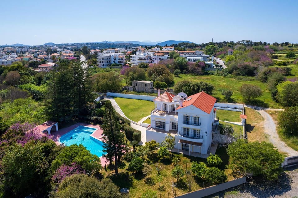 Property building, Bird's eye view