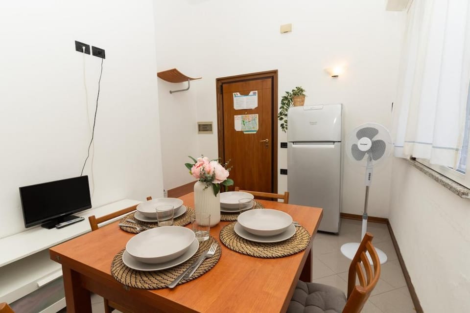 TV and multimedia, Dining area