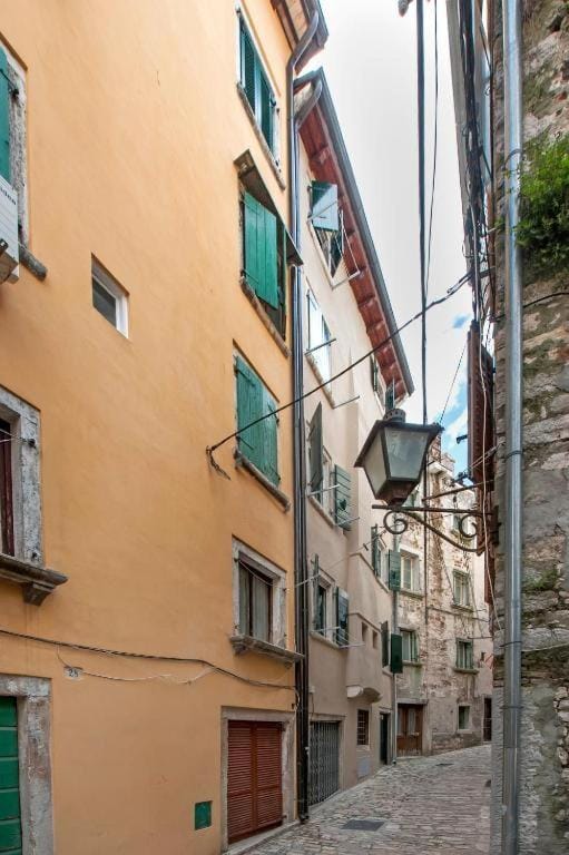 Classic-Style Studio Oscar II Apartment in Rovinj