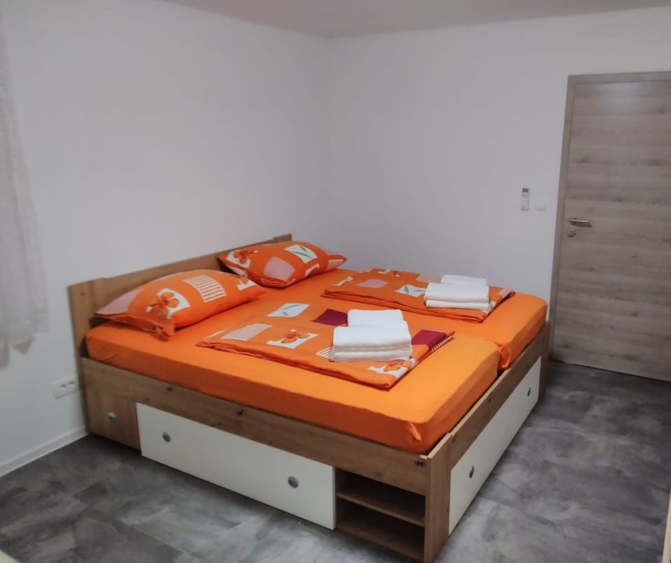 Apartment One2one Apartment in Bovec