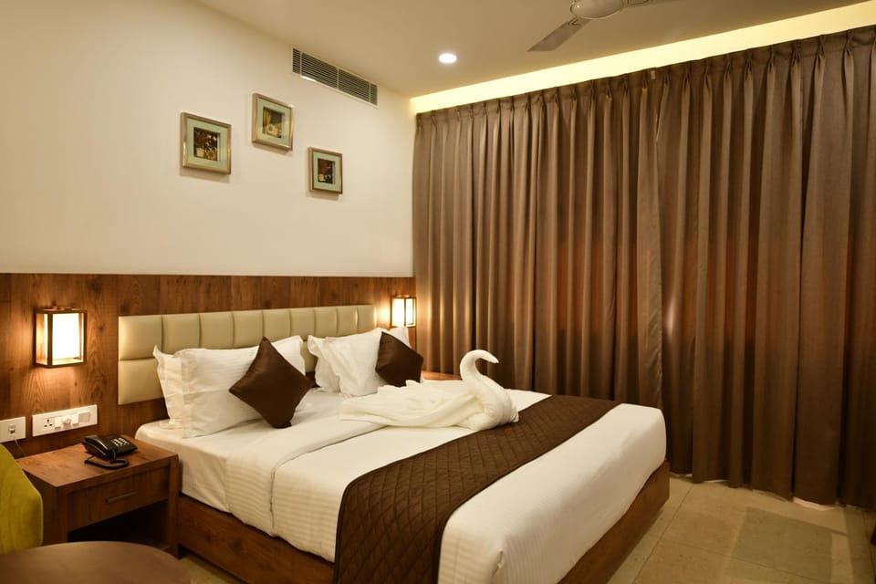 Golden Star Hotel in Kerala