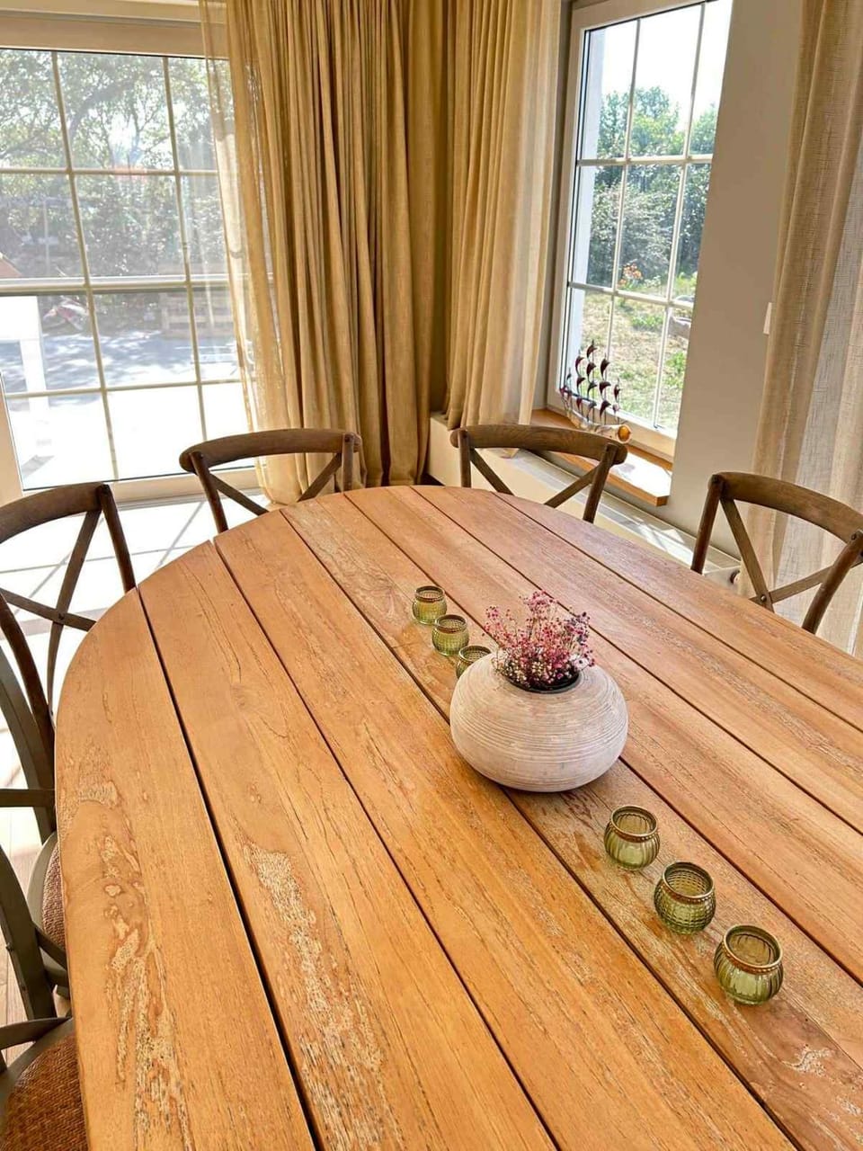 Food and drinks, Dining area