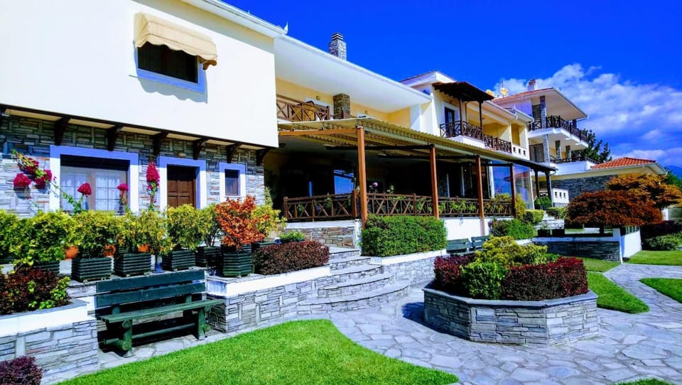 Property building, Garden