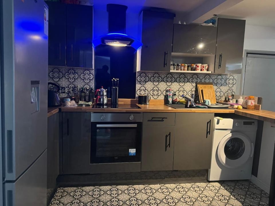 Modern Comfort in the Heart of Sheringham Apartment in Sheringham