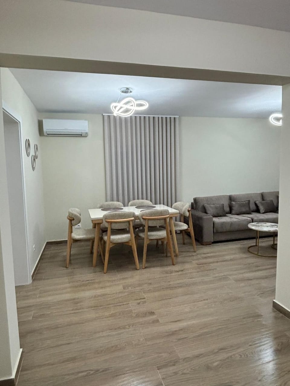 Living room, Dining area, air conditioner